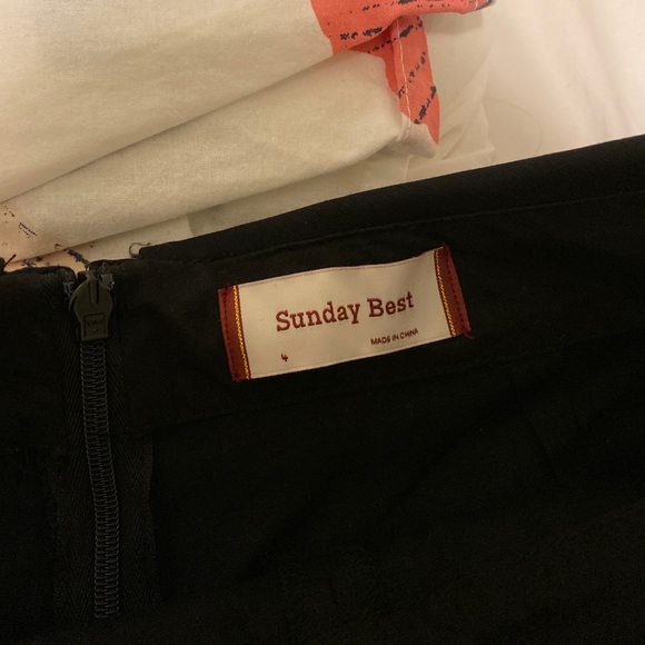 Aritzia BERKLEE SKORT size 4 worn once - Picture 6 of 6